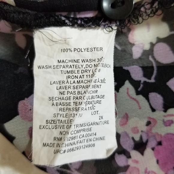 Chic Black and Pink Semi Sheer Blouse with Floral Design Size 2x - Picture 6 of 9